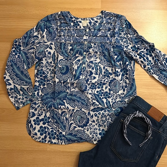 J. Crew Factory blue and white printed and embroidered blouse size extra small - Picture 1 of 7